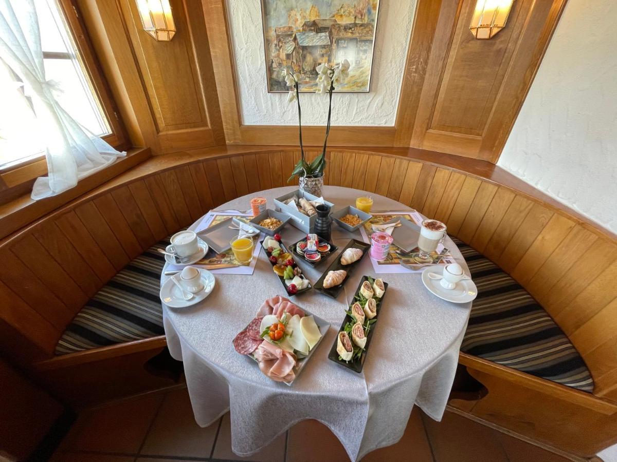 Hotel Restaurant Rothorn Visperterminen Exterior photo