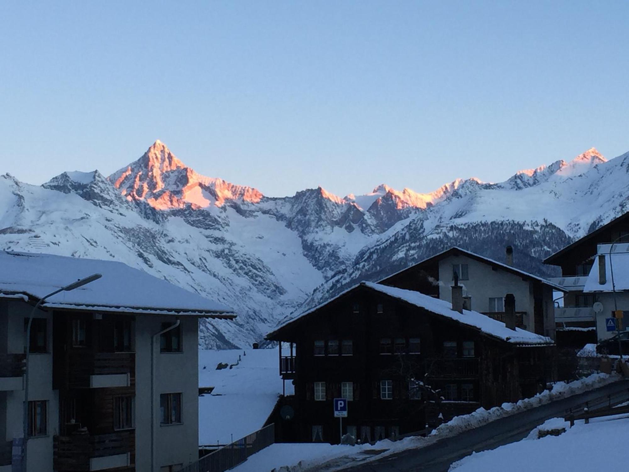 Hotel Restaurant Rothorn Visperterminen Exterior photo